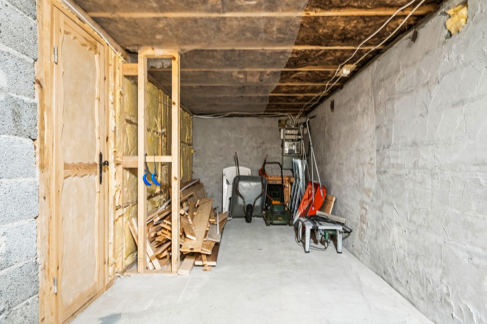 Underetasjen har et areal på ca. 56 kvm. Galleribilde