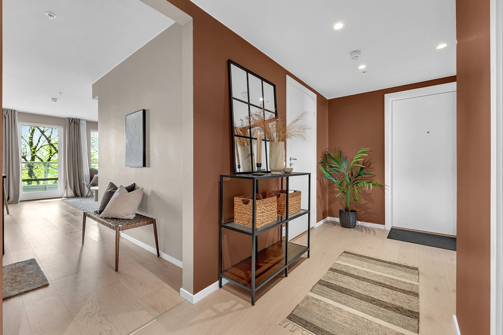 Entré/gang. Galleribilde