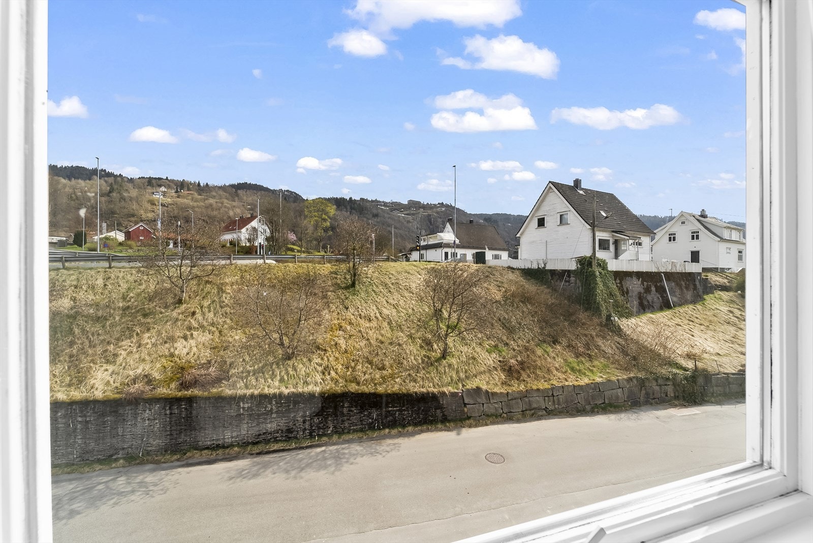 Utsikt fra stue. Galleribilde