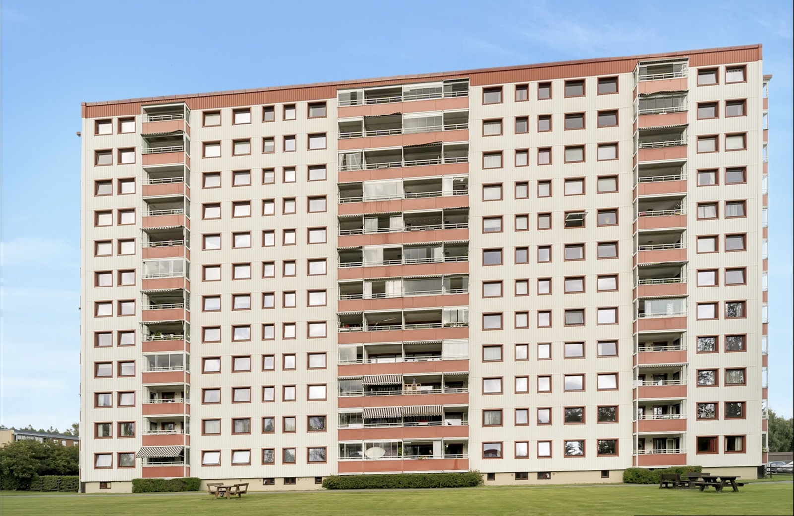 Fasadebildet. Galleribilde