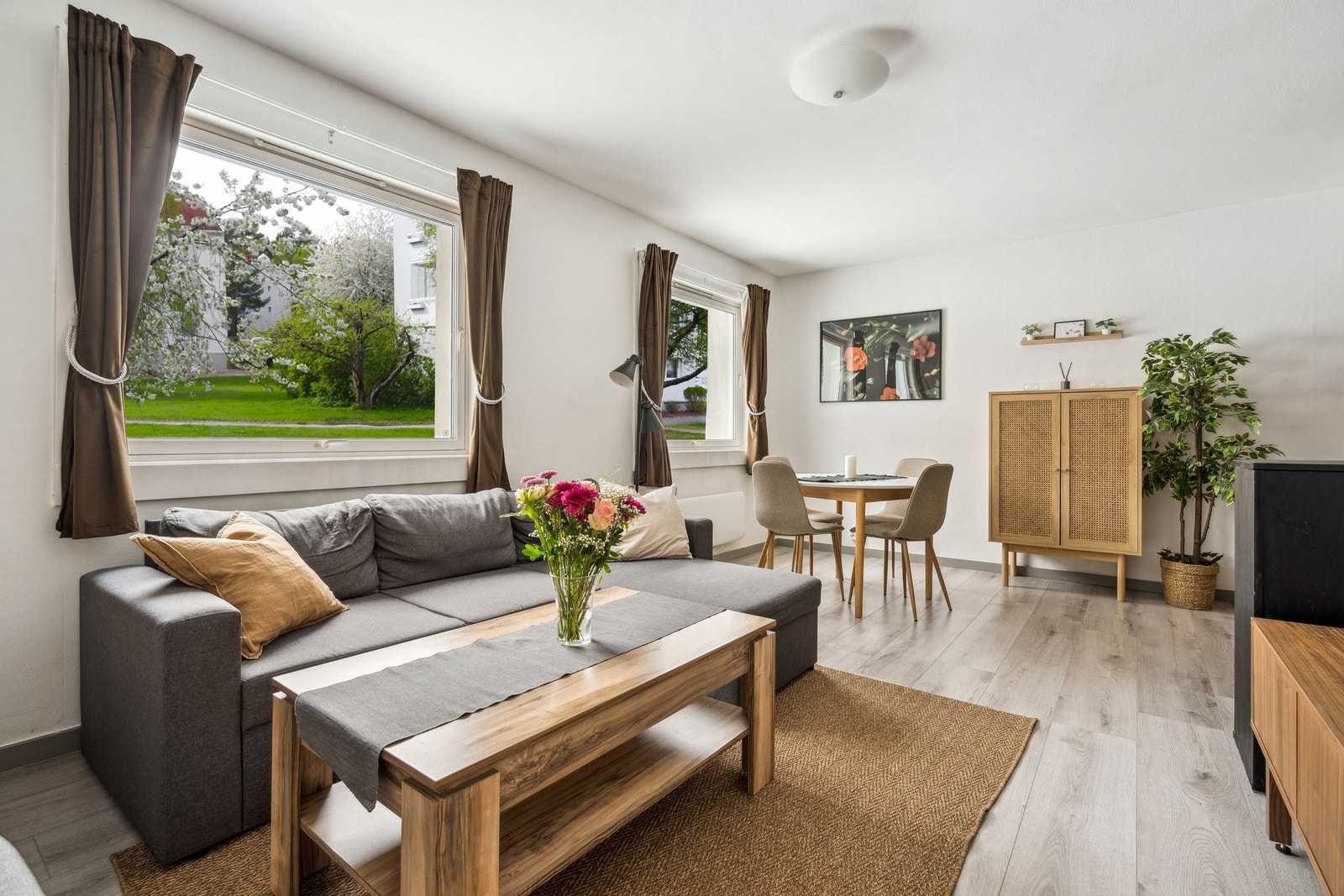 Velkommen til Antenneveien 5 - En attraktiv og moderne 2-roms leilighet i 1. etasje Galleribilde