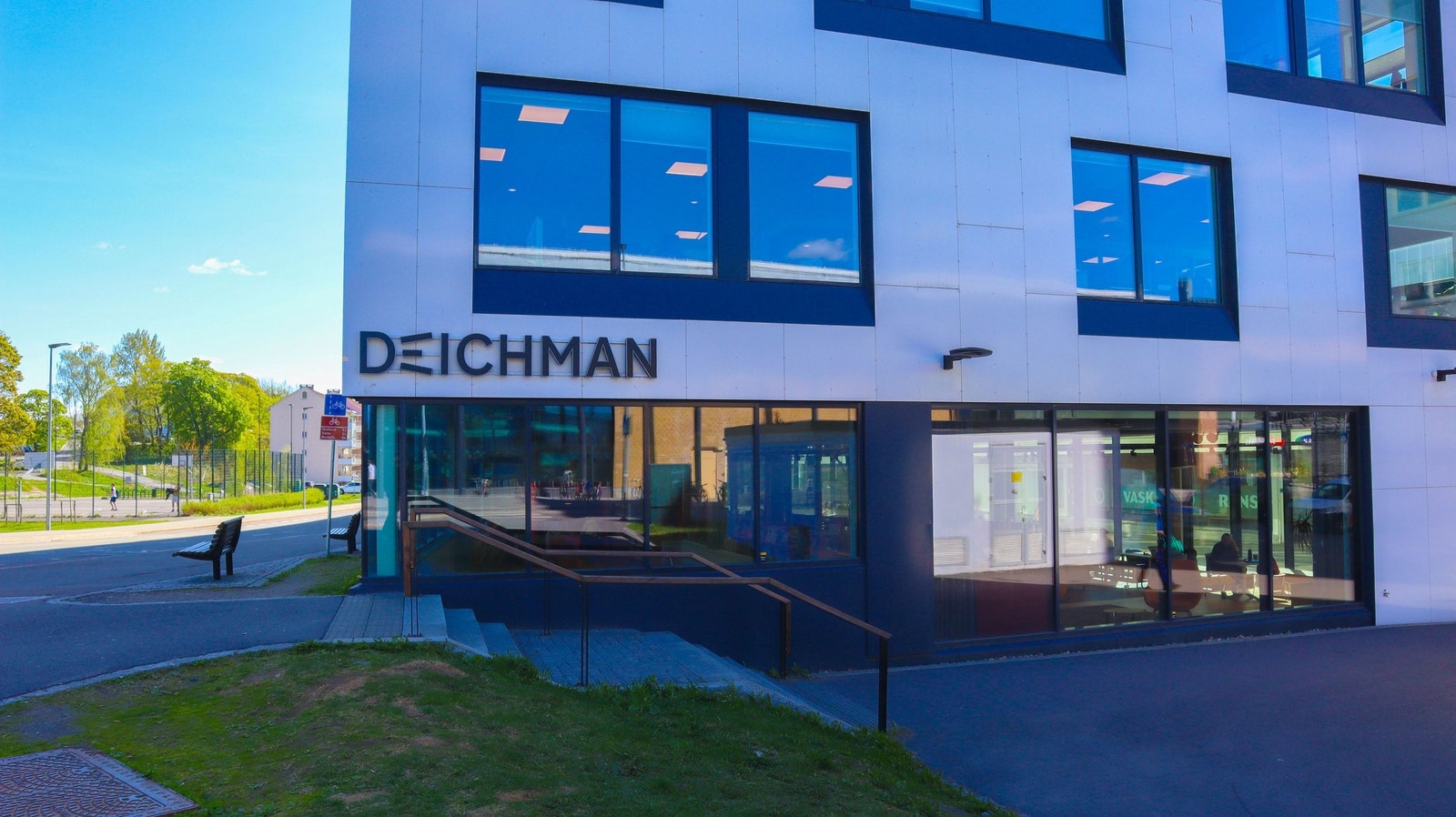 I samme området ligger også Deichman bibliotek.. Galleribilde
