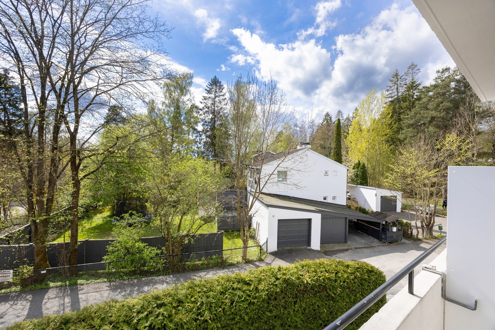 Utsikt fra balkongen. Galleribilde