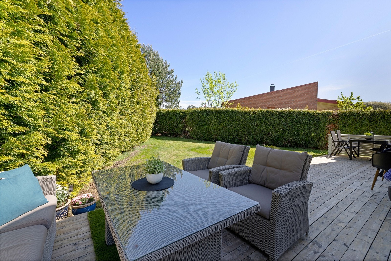Terrasse. Galleribilde
