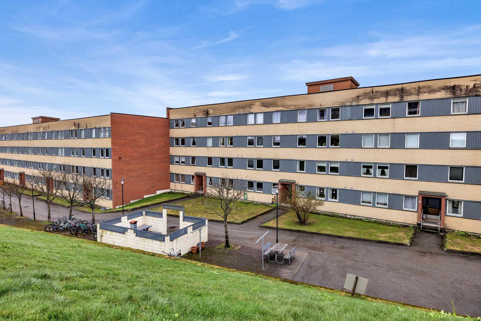Nedre Nygård er et attraktivt og populært borettslag sentralt på Rotnes. Galleribilde