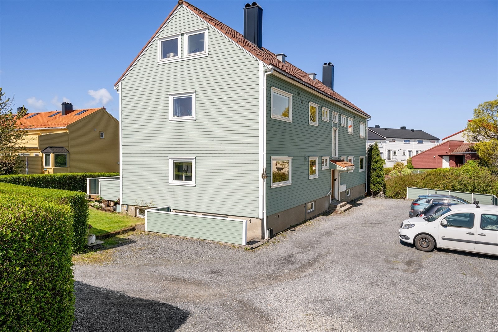 God plass til parkering på tomta Galleribilde