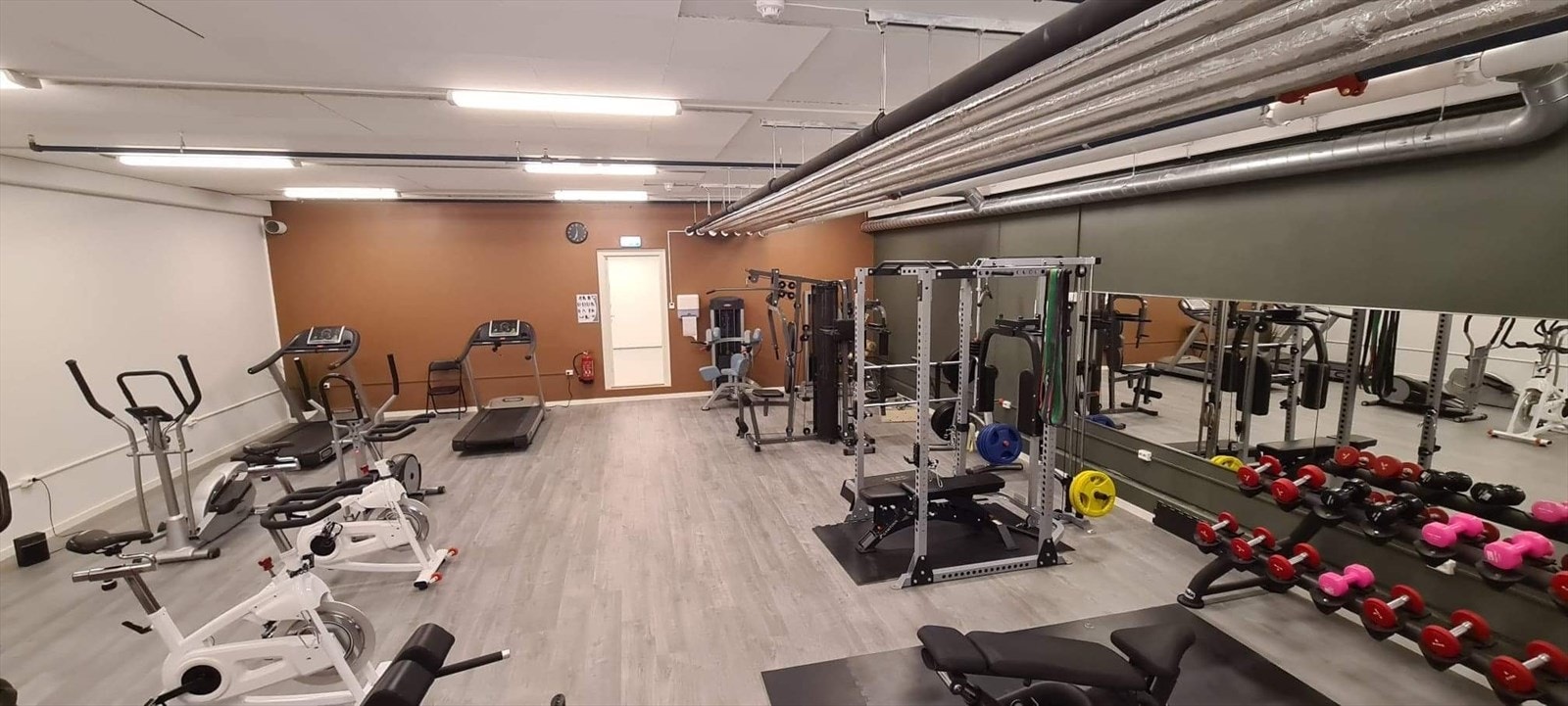 Borettslaget har felles treningsrom for beboerne (årsabonnement) Galleribilde