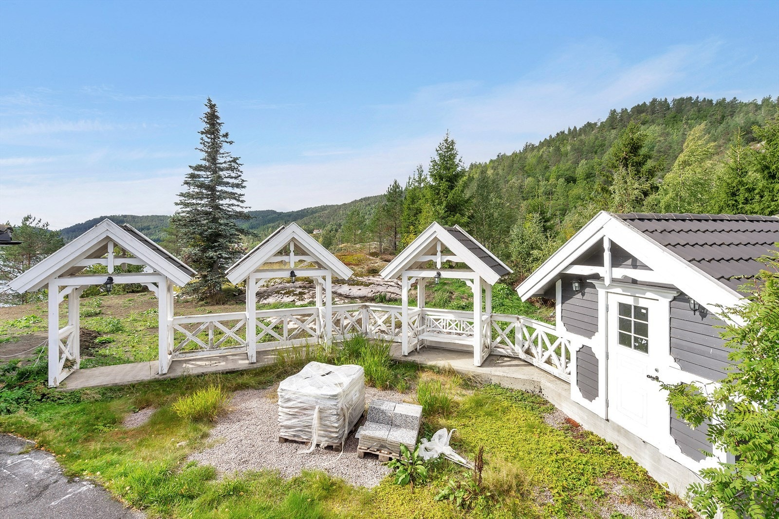 3458060_1-a.jpg Galleribilde