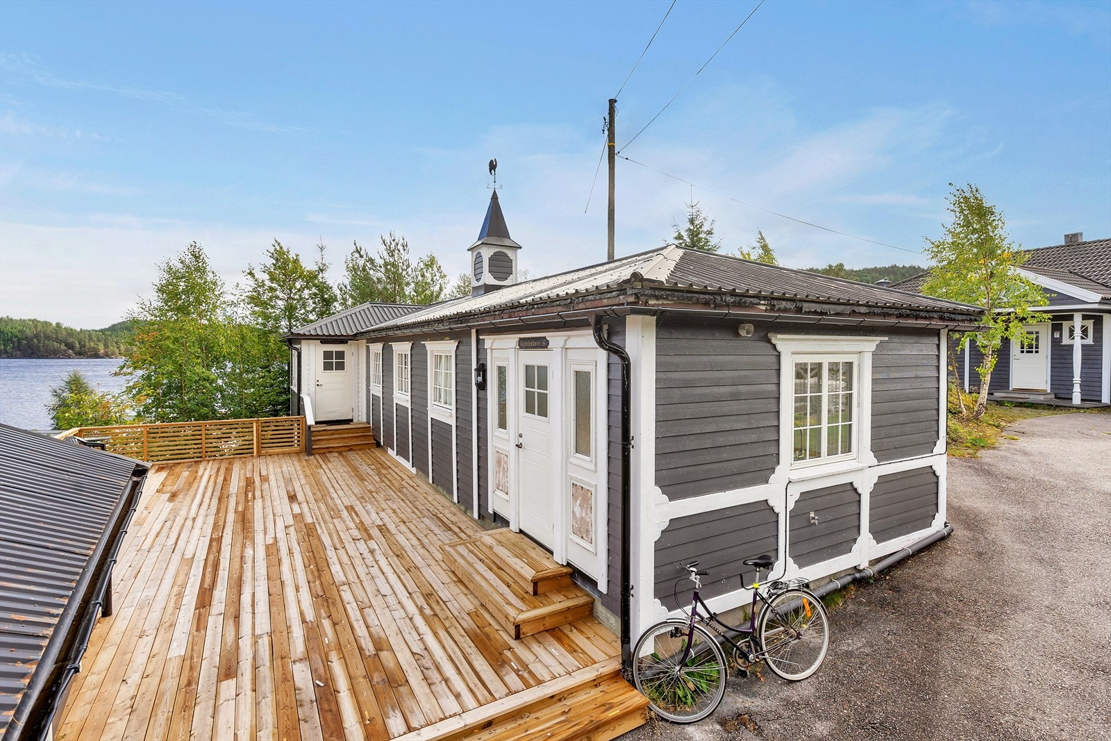 3458047_1-a.jpg Galleribilde