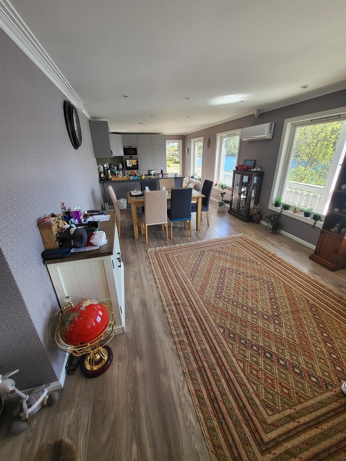 3457984_2-a.jpg Galleribilde