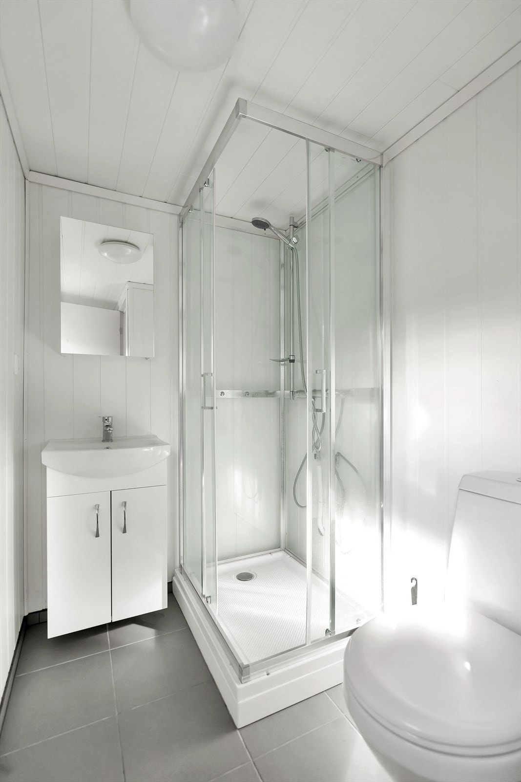 3458073_1-a.jpg Galleribilde