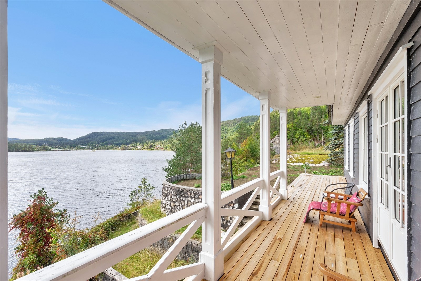 3458061_1-a.jpg Galleribilde