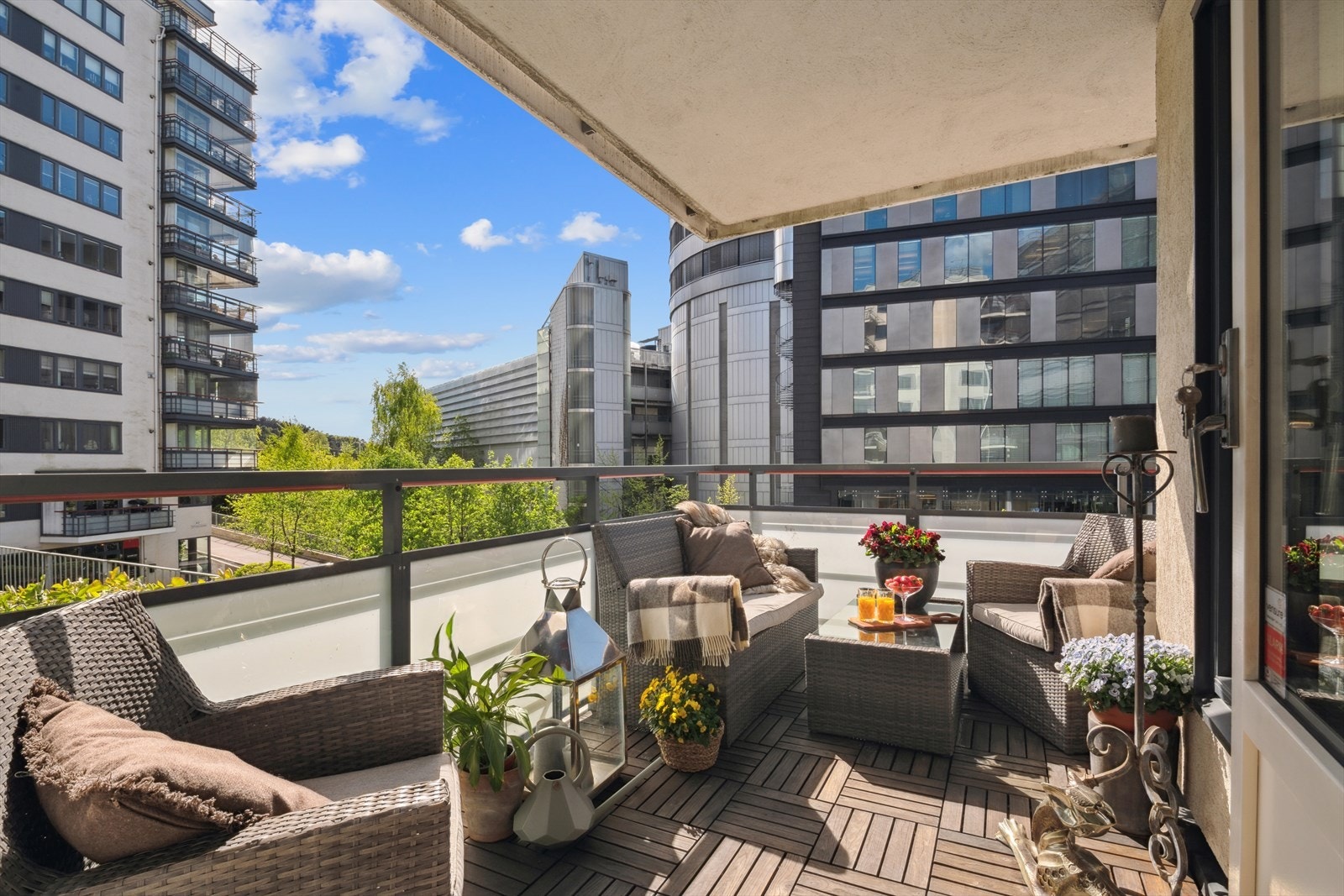 Her er det plass til et trivelig utemøblement. Galleribilde