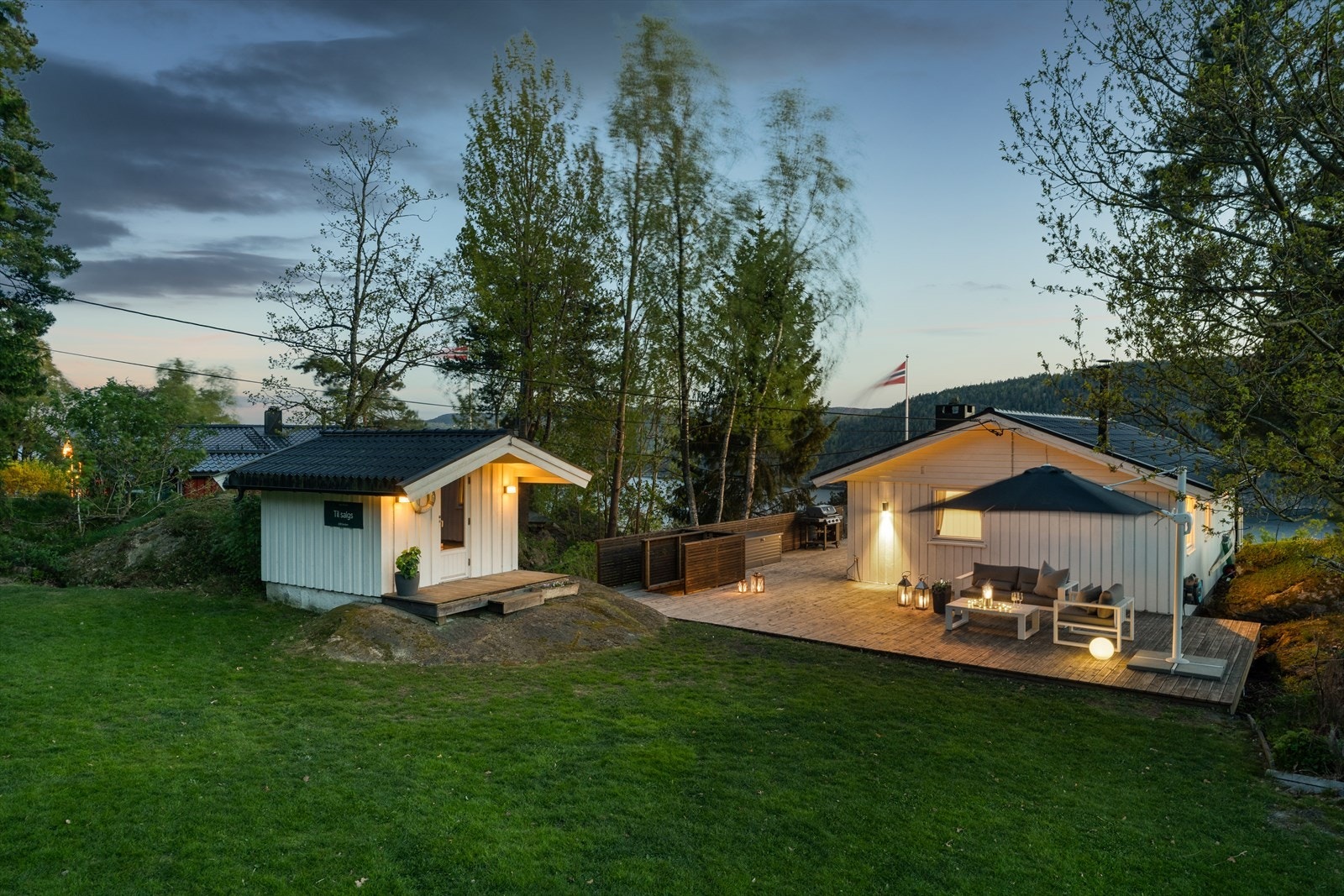 Det er parkering på egen tomt Galleribilde