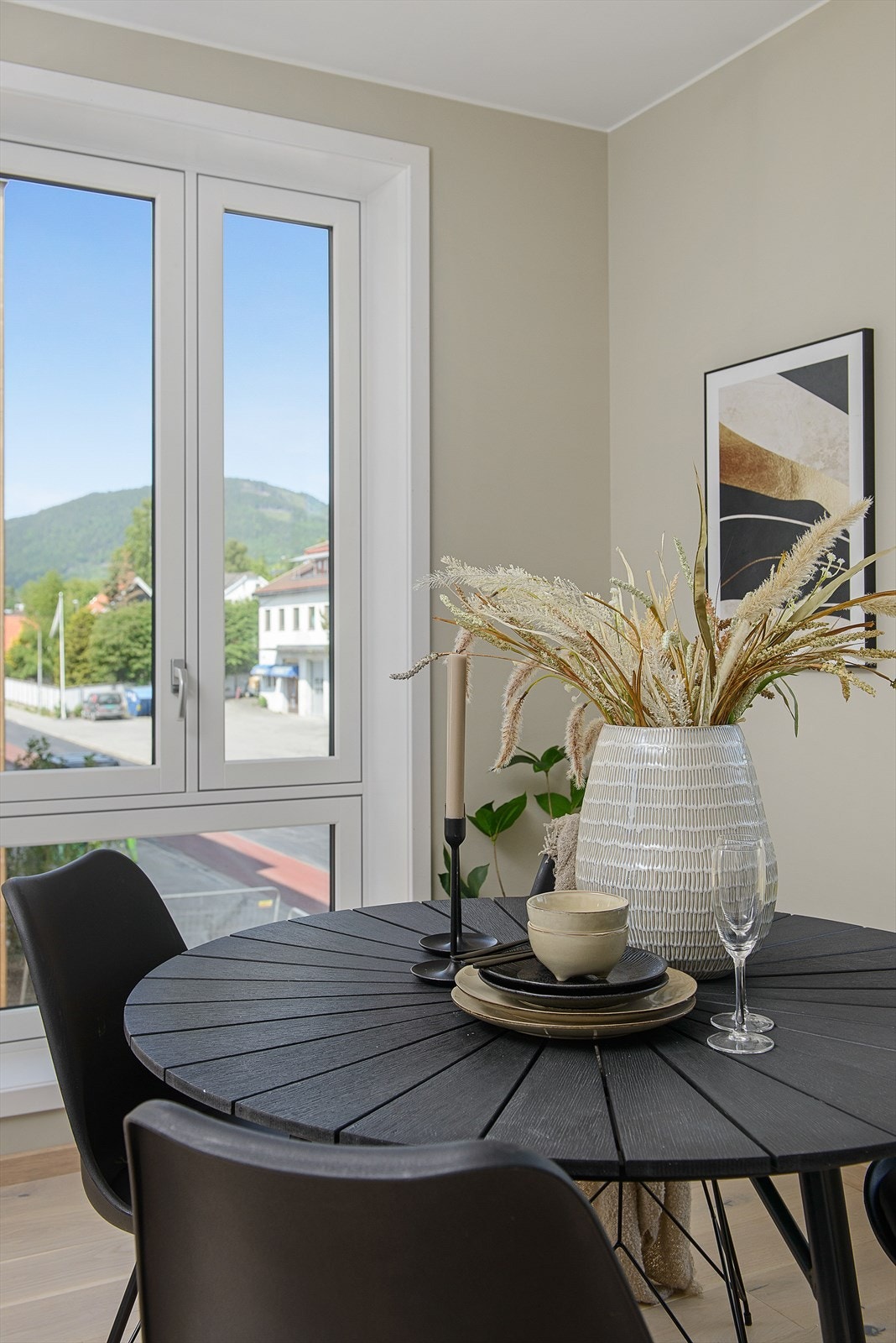 Utsikt fra spisekrok Galleribilde