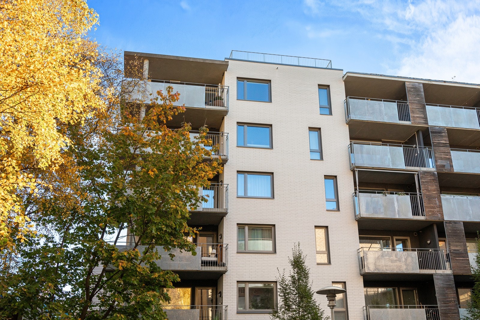 Leiligheten har god intern beliggenhet og minimalt med innsyn. Galleribilde