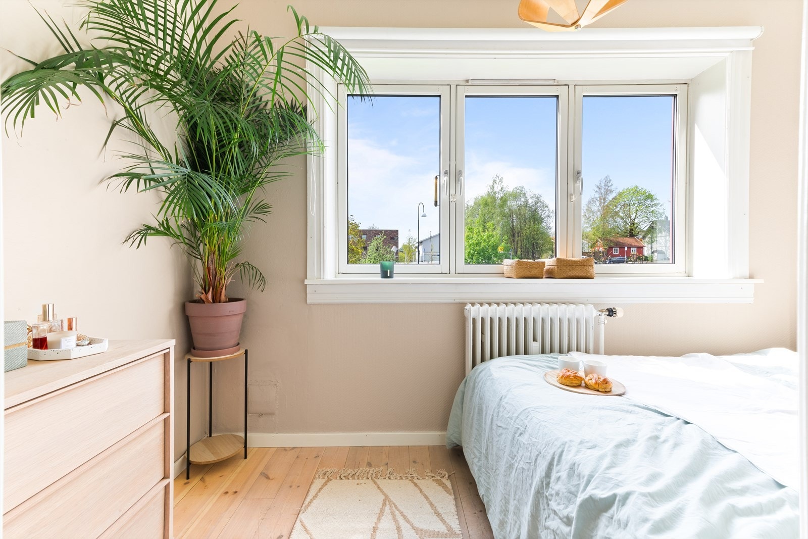 Leiligheten har to boder, én i kjelleren og én på loftet. Galleribilde