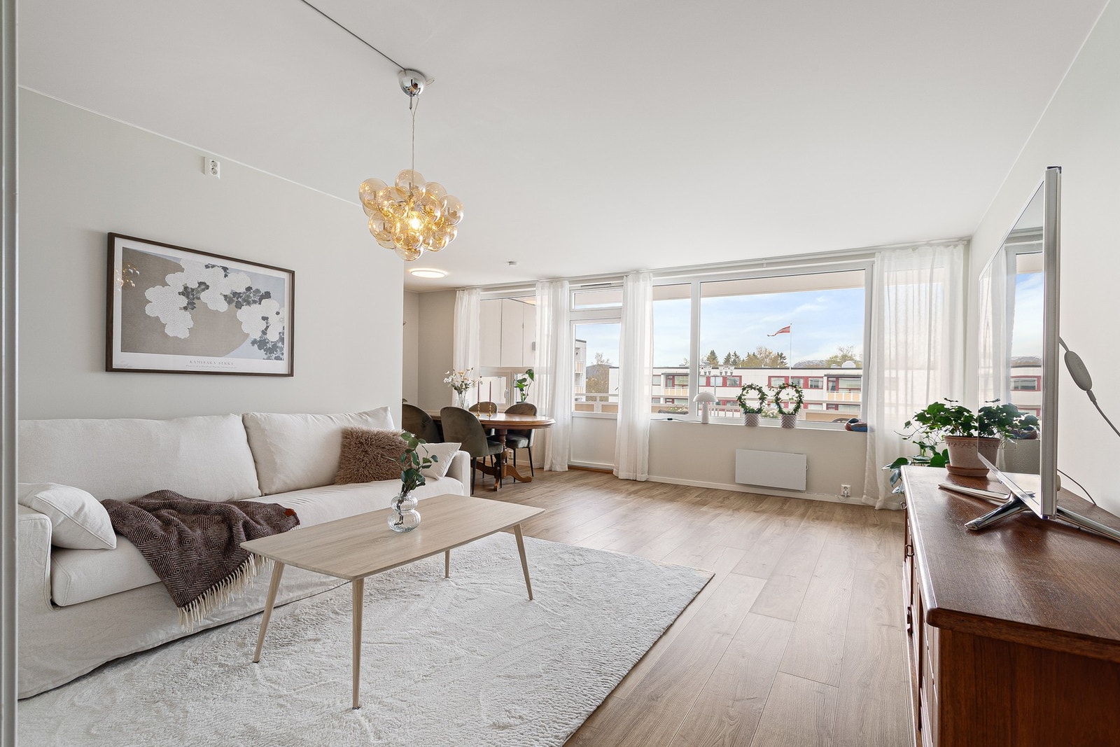 EiendomsMegler 1 ved Anders Keiseraas har gleden av å presentere Saupstadringen 75 B. Galleribilde