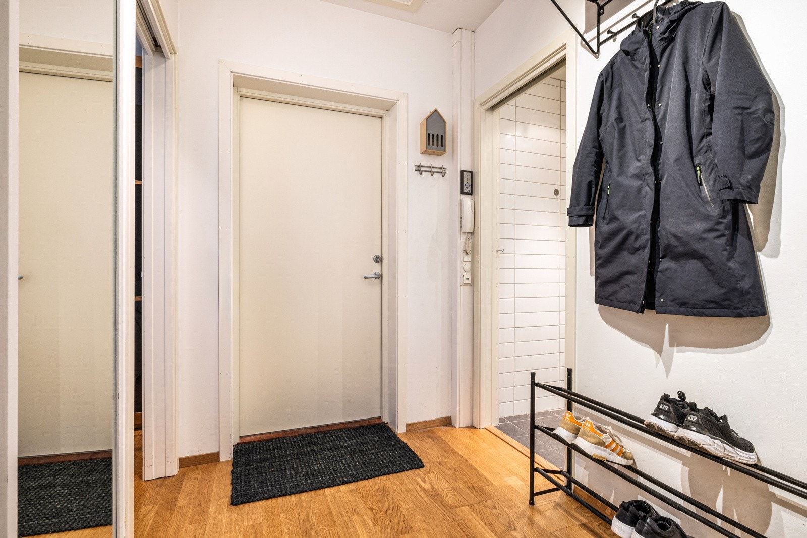 - Det er balansert ventilasjon med varmegjenvinning type Flexit - Galleribilde