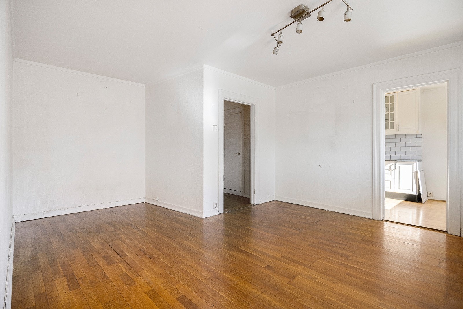 Leiligheten har behov for modernisering. Galleribilde