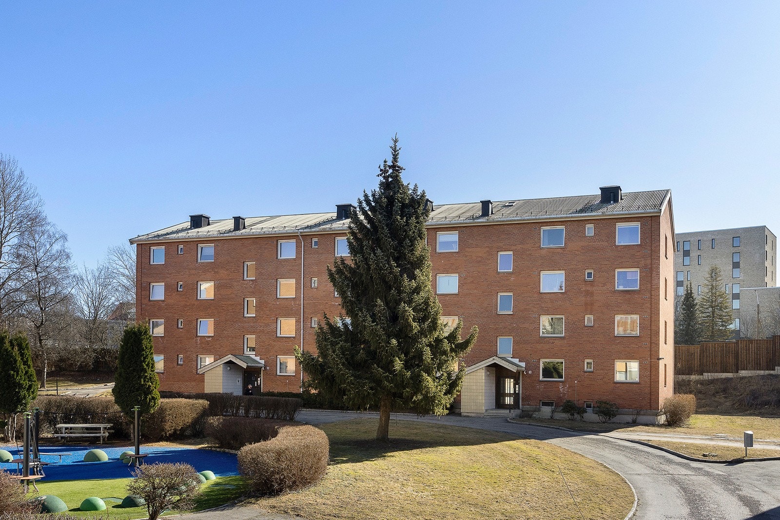 Velkommen til Karl Staaffs vei 8 - Presentert av Steinar Gulbranden i OBOS Eiendomsmeglere. Galleribilde