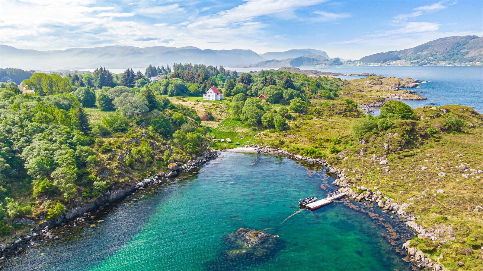 Velkomen til vakre Hatløya. Galleribilde