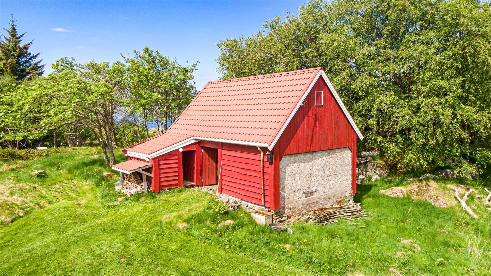 LødeGarasjeBod. Galleribilde