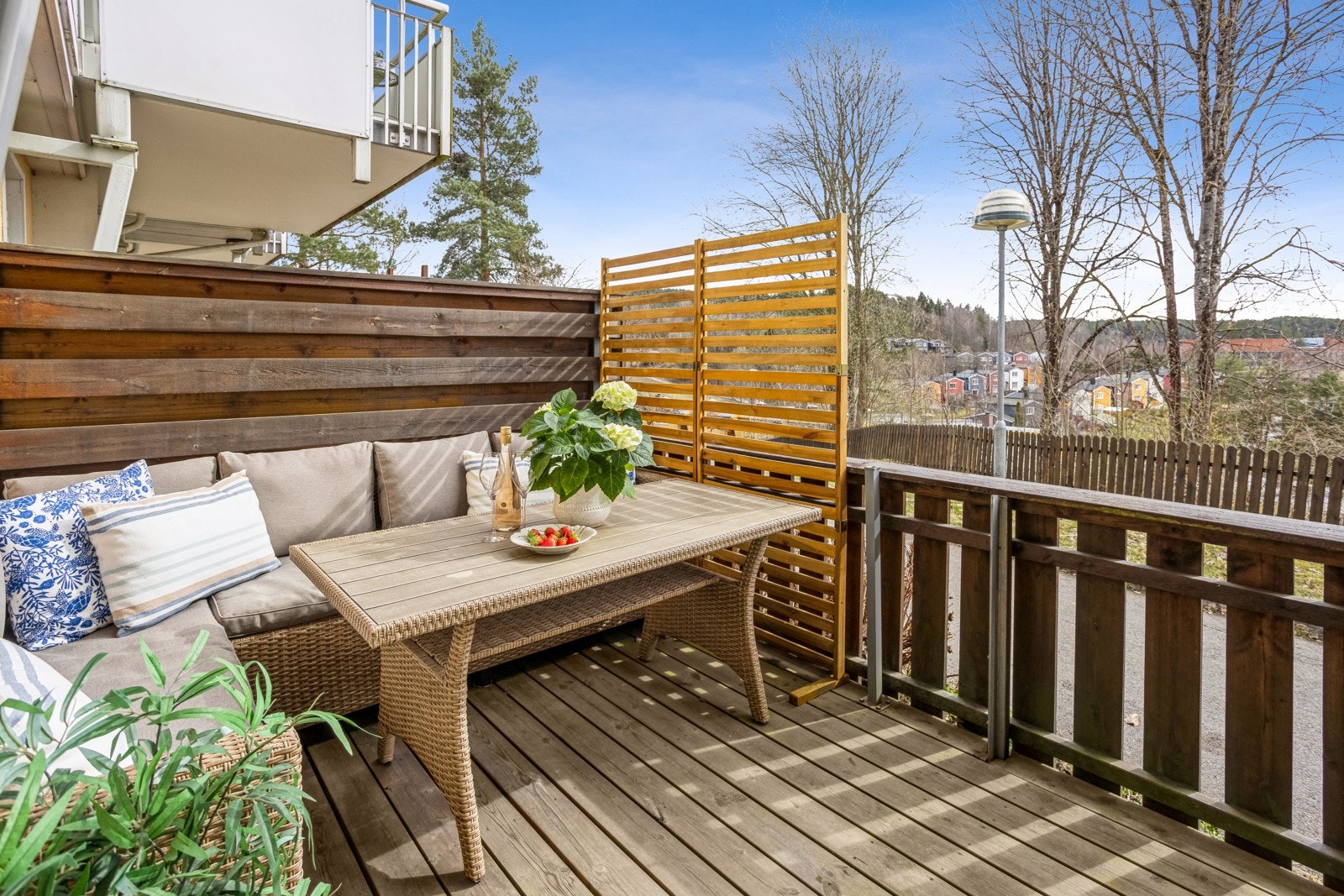 Sydvendt herlig terrasse på 10 m2. Galleribilde