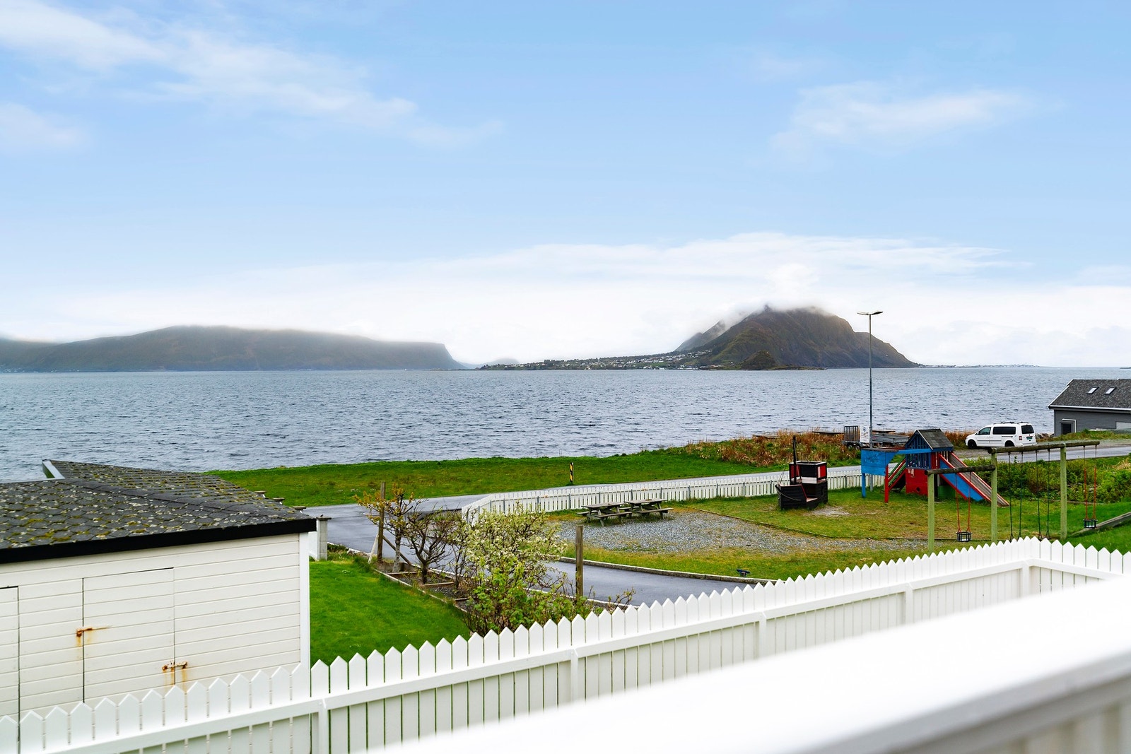 I nabolaget ligger det lekeplass Galleribilde