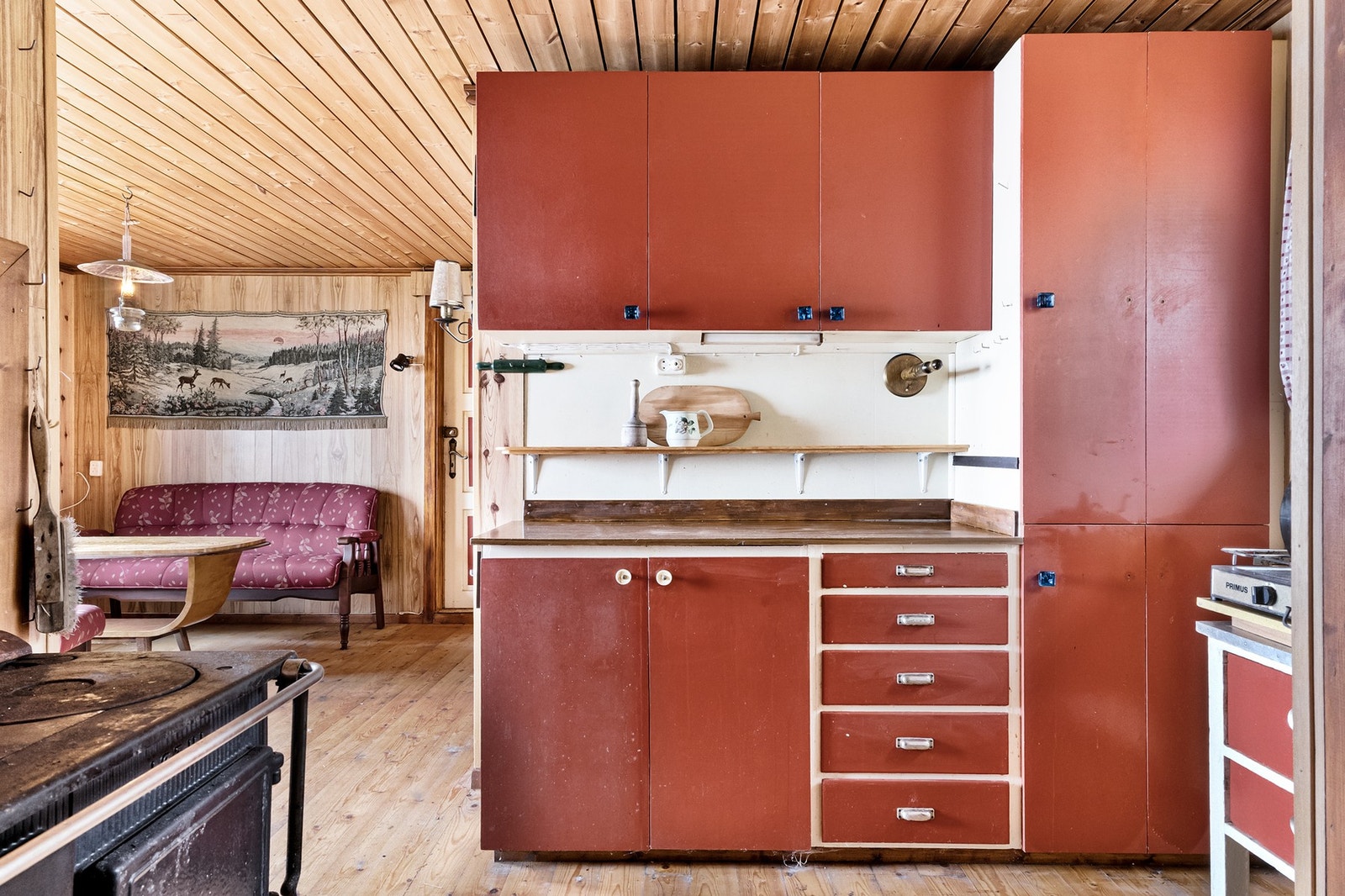 Hytta har en trivelig kjøkkenkrok. Galleribilde