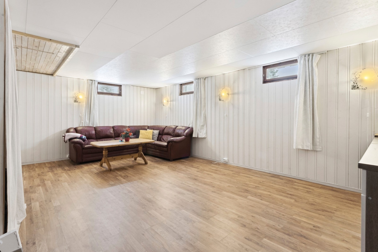 Stue i kjeller (ikke omsøkt) Galleribilde