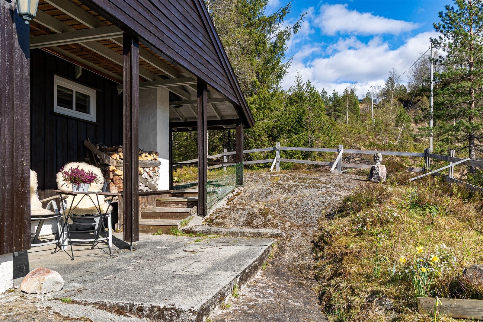 Solrikt og stille Galleribilde