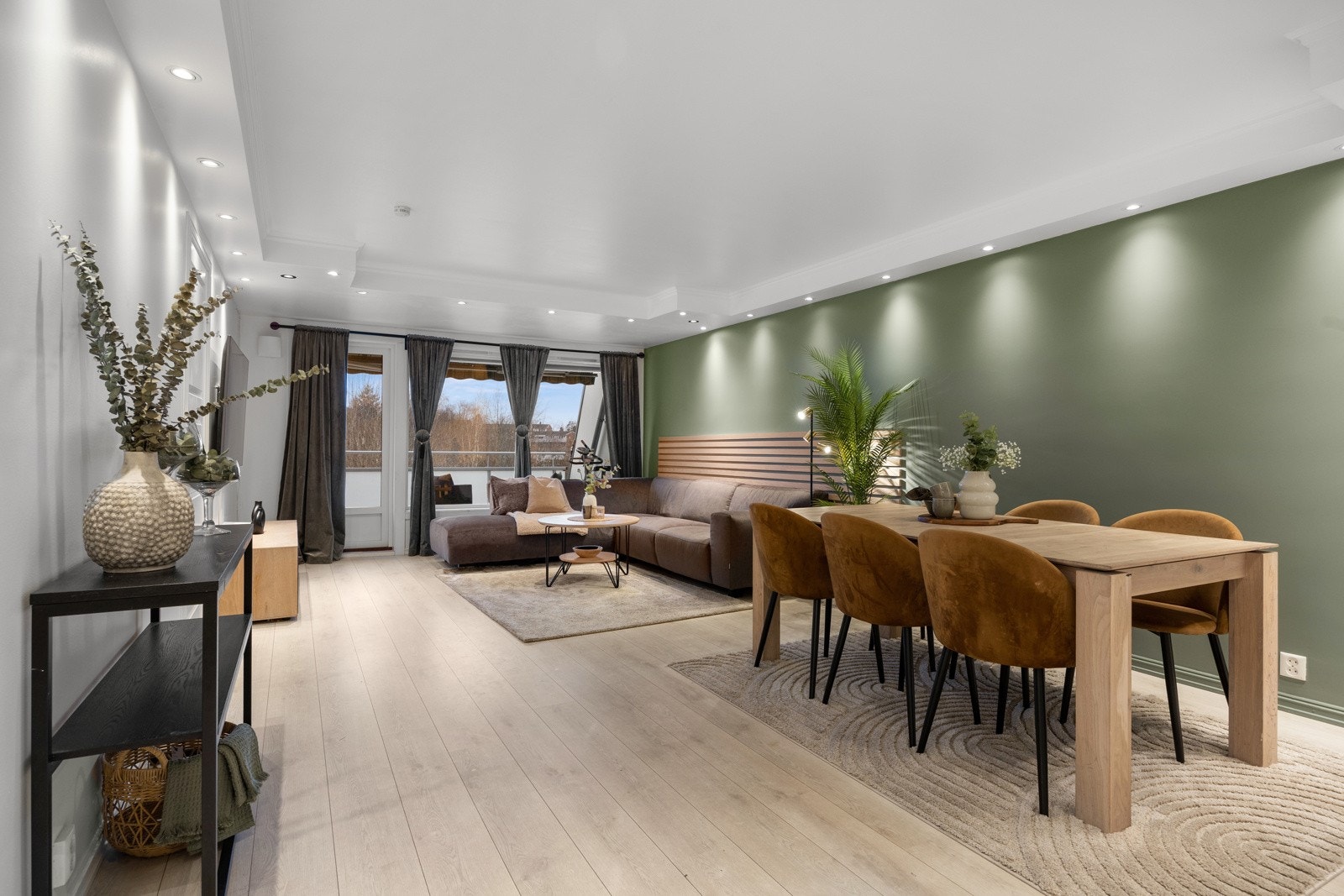 Noman Afzal i Privatmegleren har igjen gleden av å presentere en innflytningsklar 4-roms leilighet Galleribilde