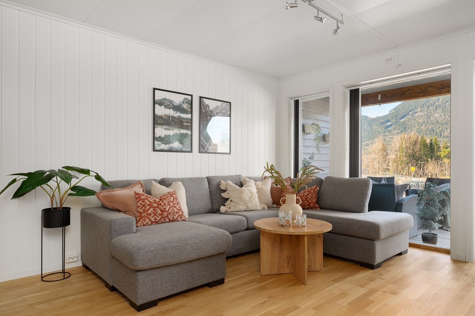 God plass til møblering av salong/sofakrok. Galleribilde