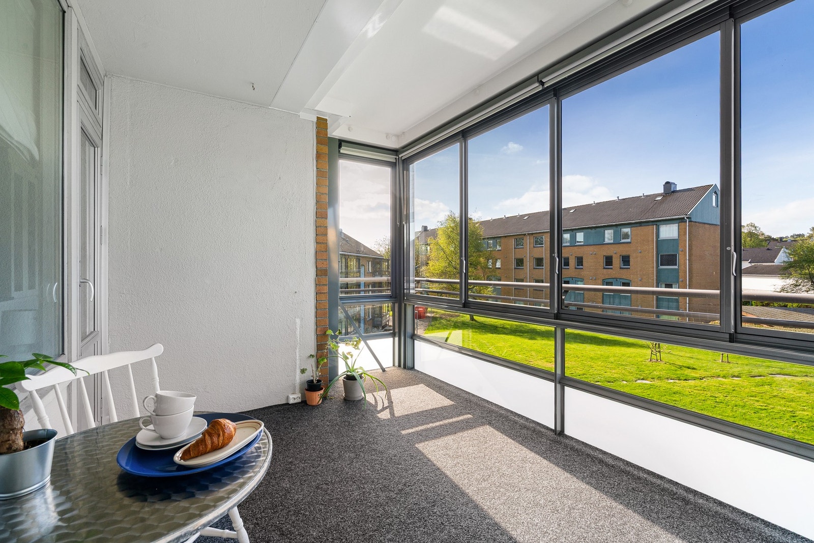 Usjenert og med fri og fin utsikt Galleribilde