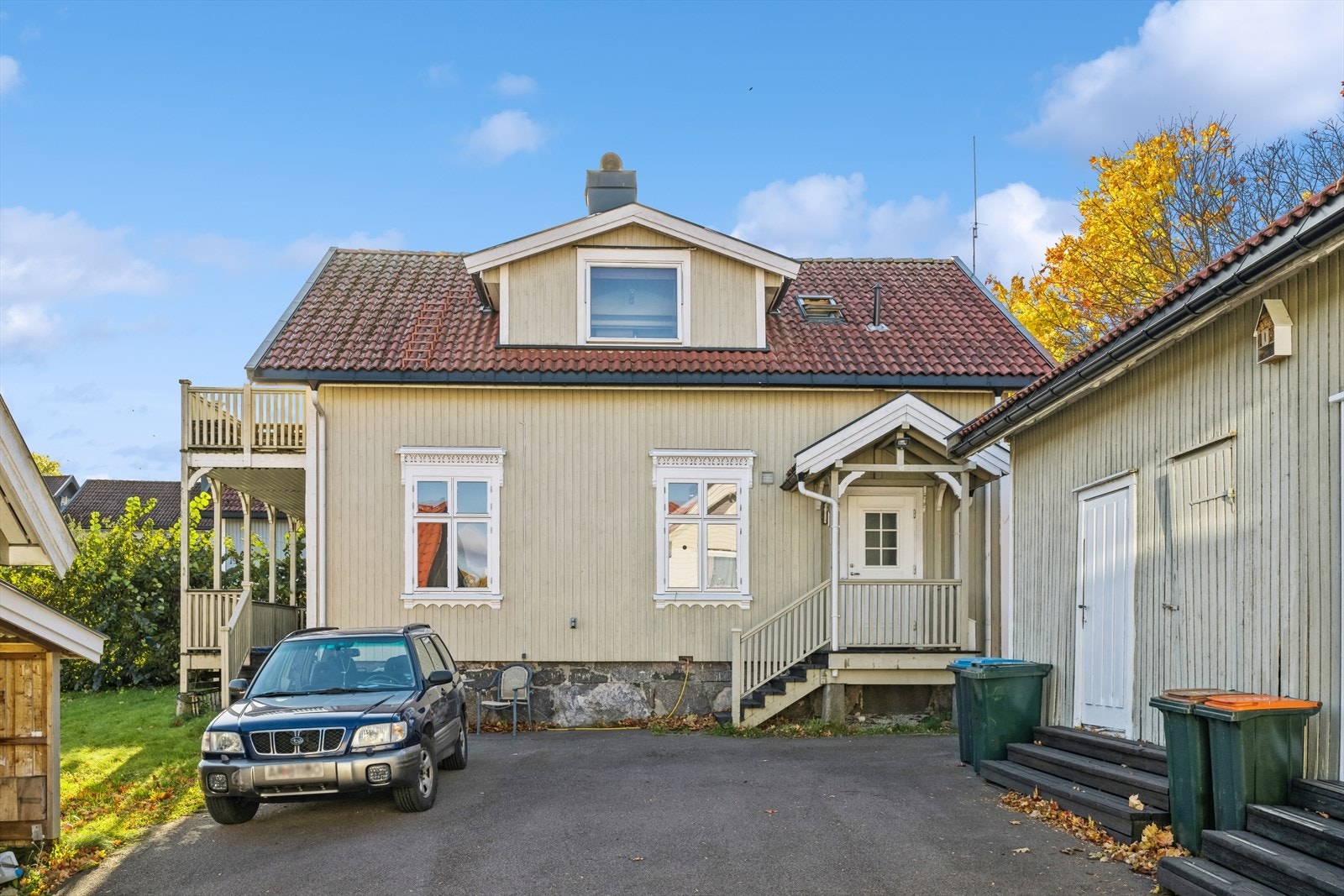 Gårdsplassen Galleribilde