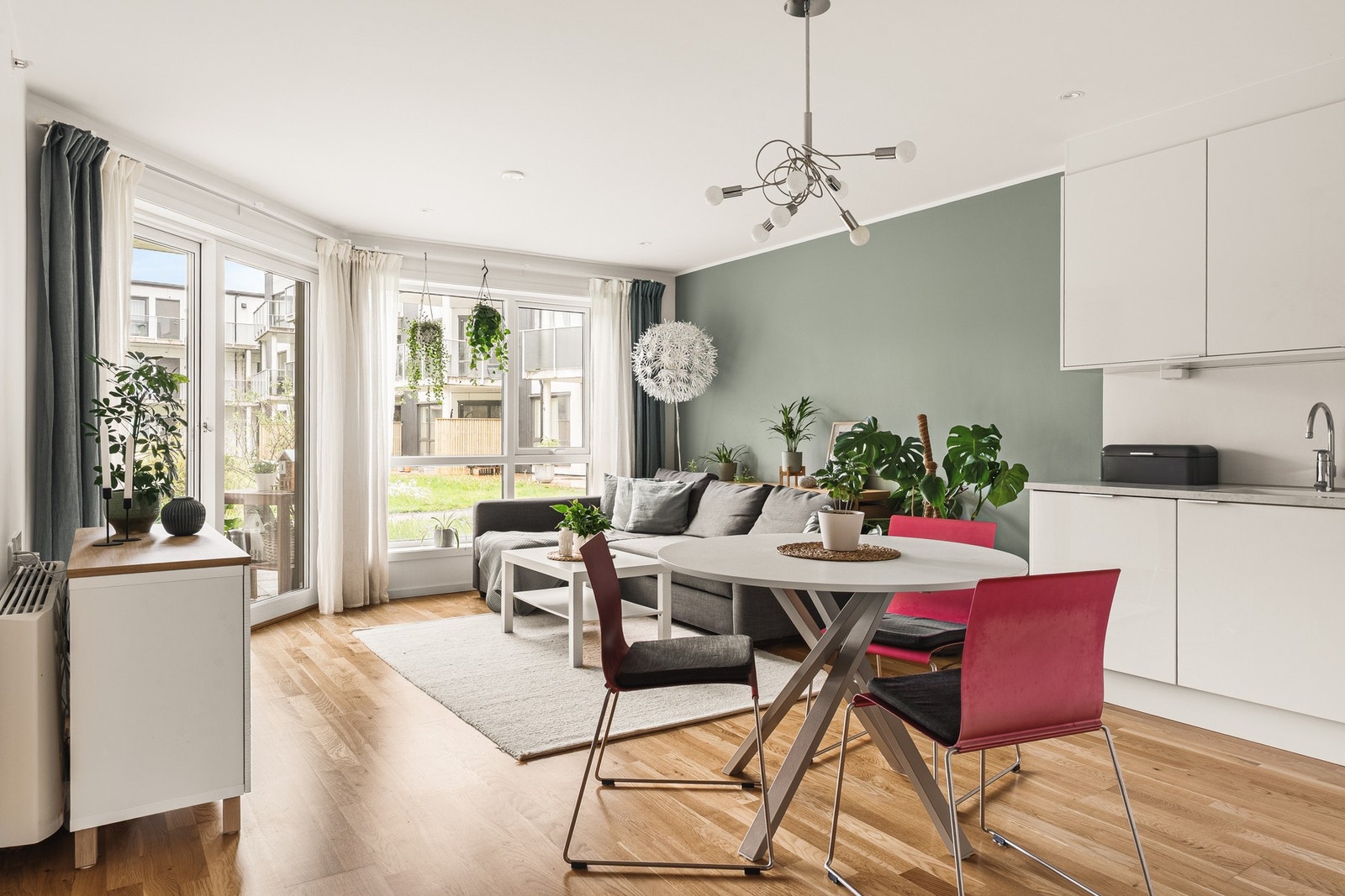 Det er blant annet balansert ventilasjonsanlegg med varmegjenvinning. Galleribilde