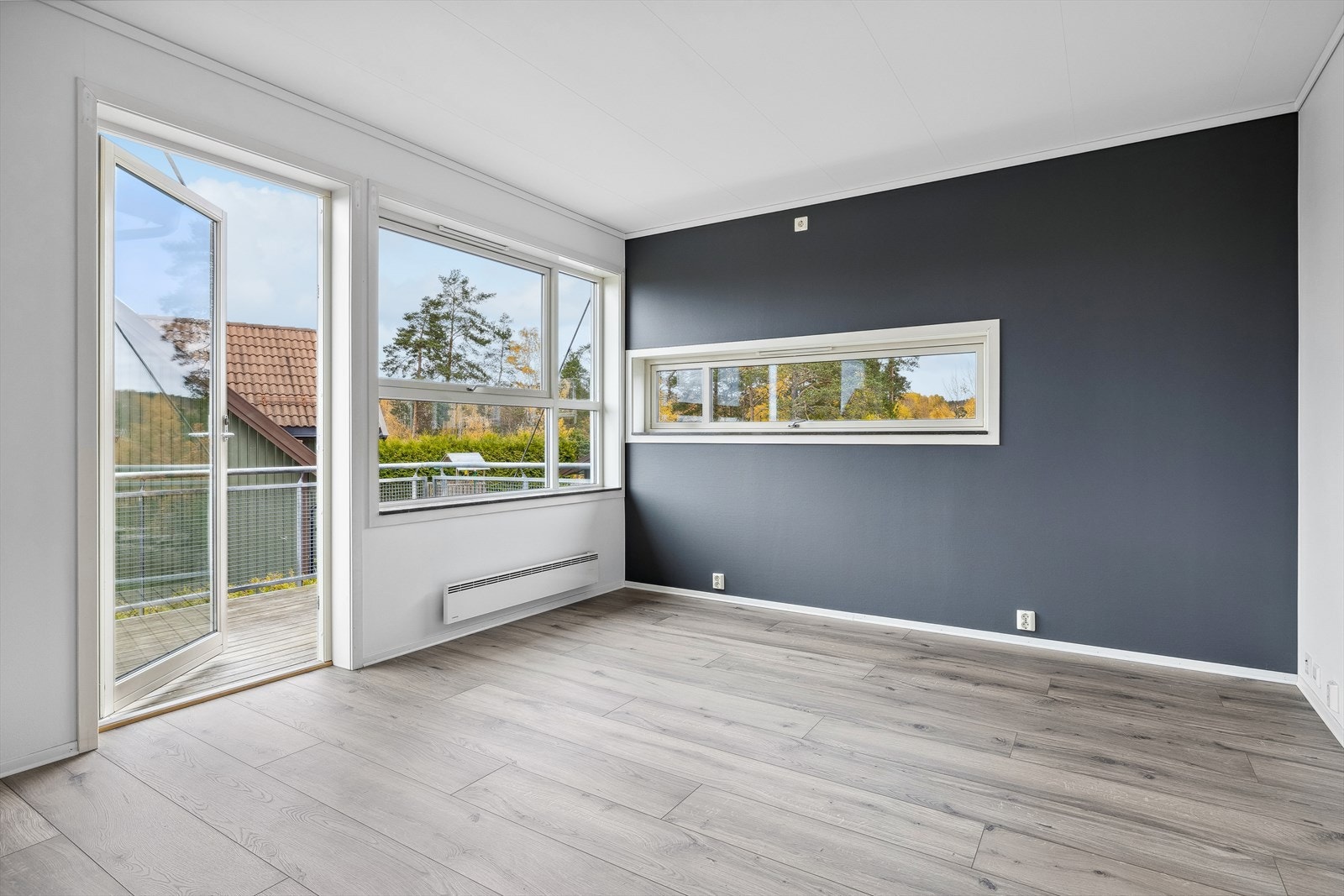 Rommene er nylig overflateoppusset i 2023 og har pene flater med tidsriktige farger og materialvalg. Galleribilde