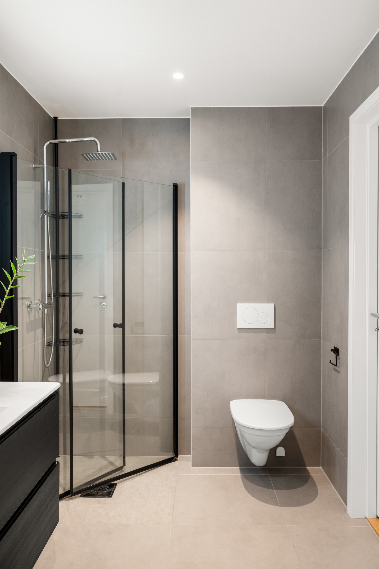 Til høyre er det et eget vaskerom Galleribilde