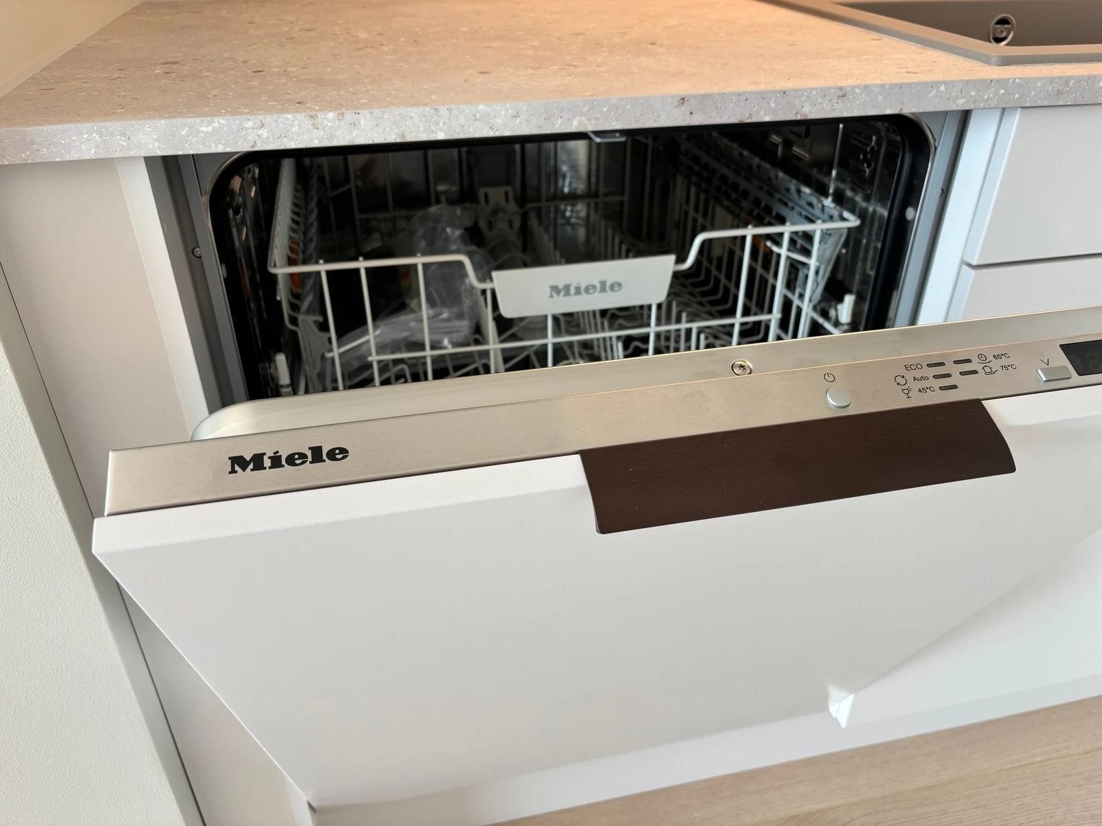 Integrert oppvaskmaskin fra Miele Galleribilde