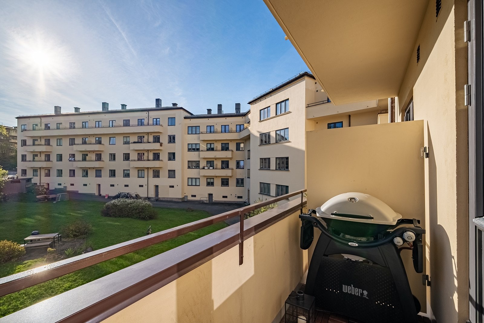 Her har du sol fra morgen og frem til ca. 15:00 Galleribilde