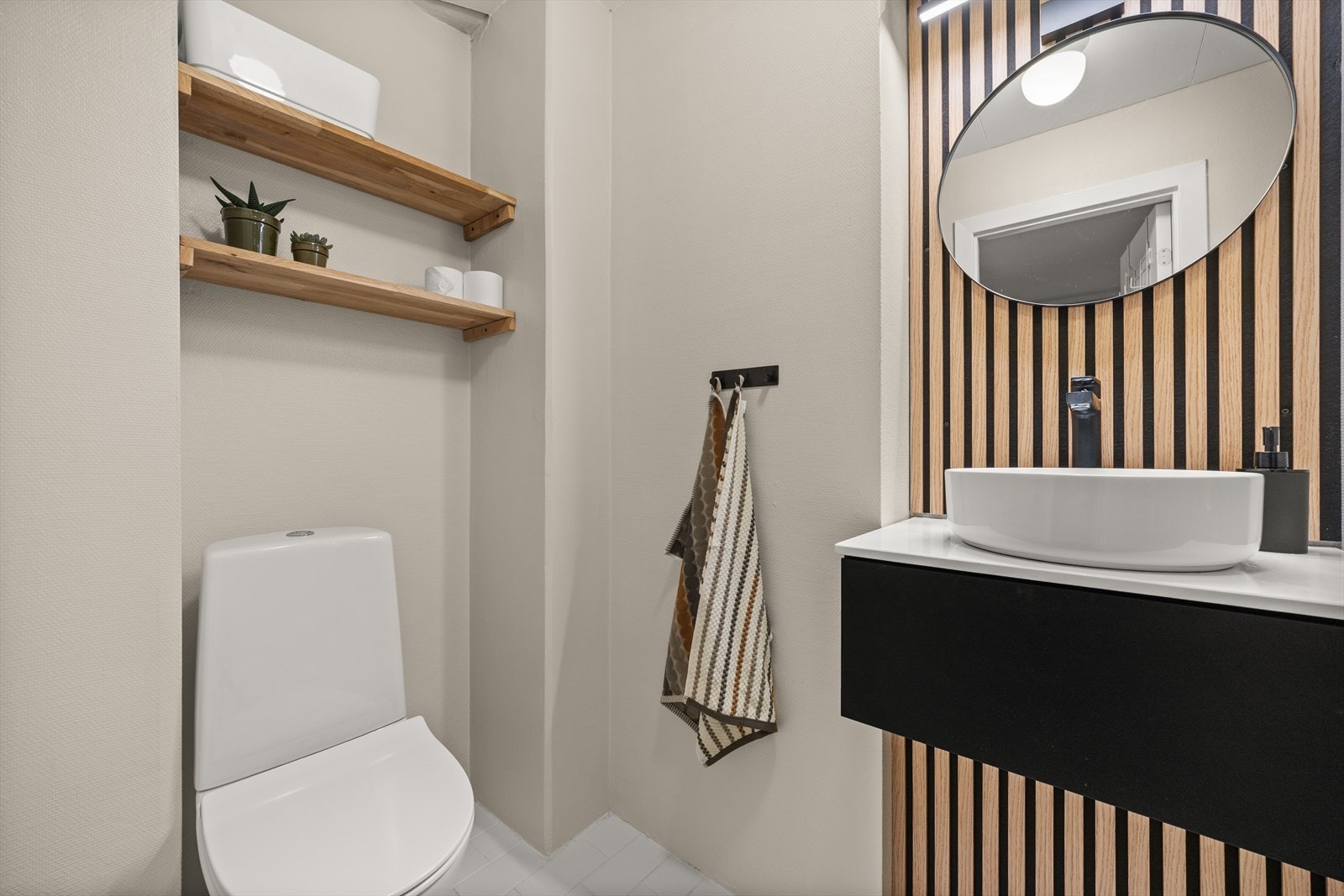 Badet er oppgradert med ny innredning i 2022 Galleribilde