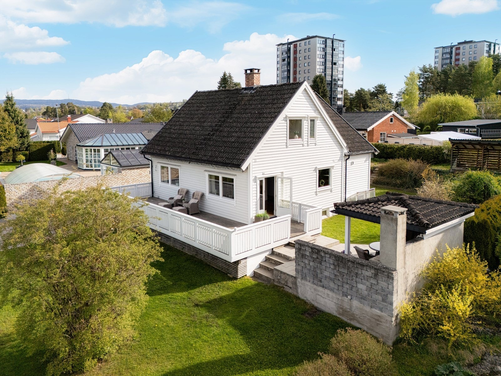 EiendomsMegler1 ved Carina Myhre presenterer Vestheimvegen 7! Galleribilde