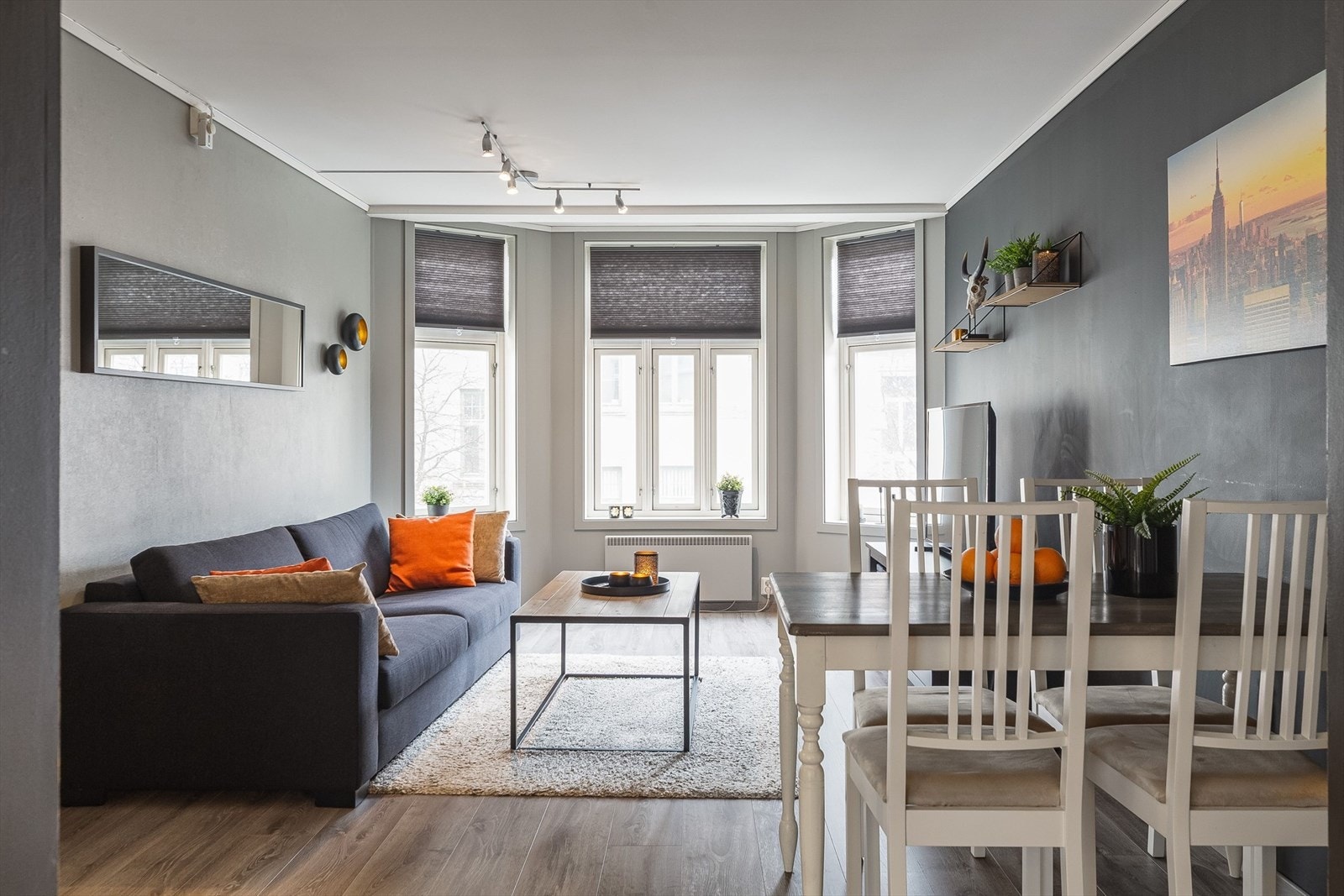 Aktiv Eiendomsmegling v/ Christian Drøyvold har gleden av å presentere en lekker 2-roms selveierleilighet i Ulstadløkkveien 10A på Lademoen. Galleribilde