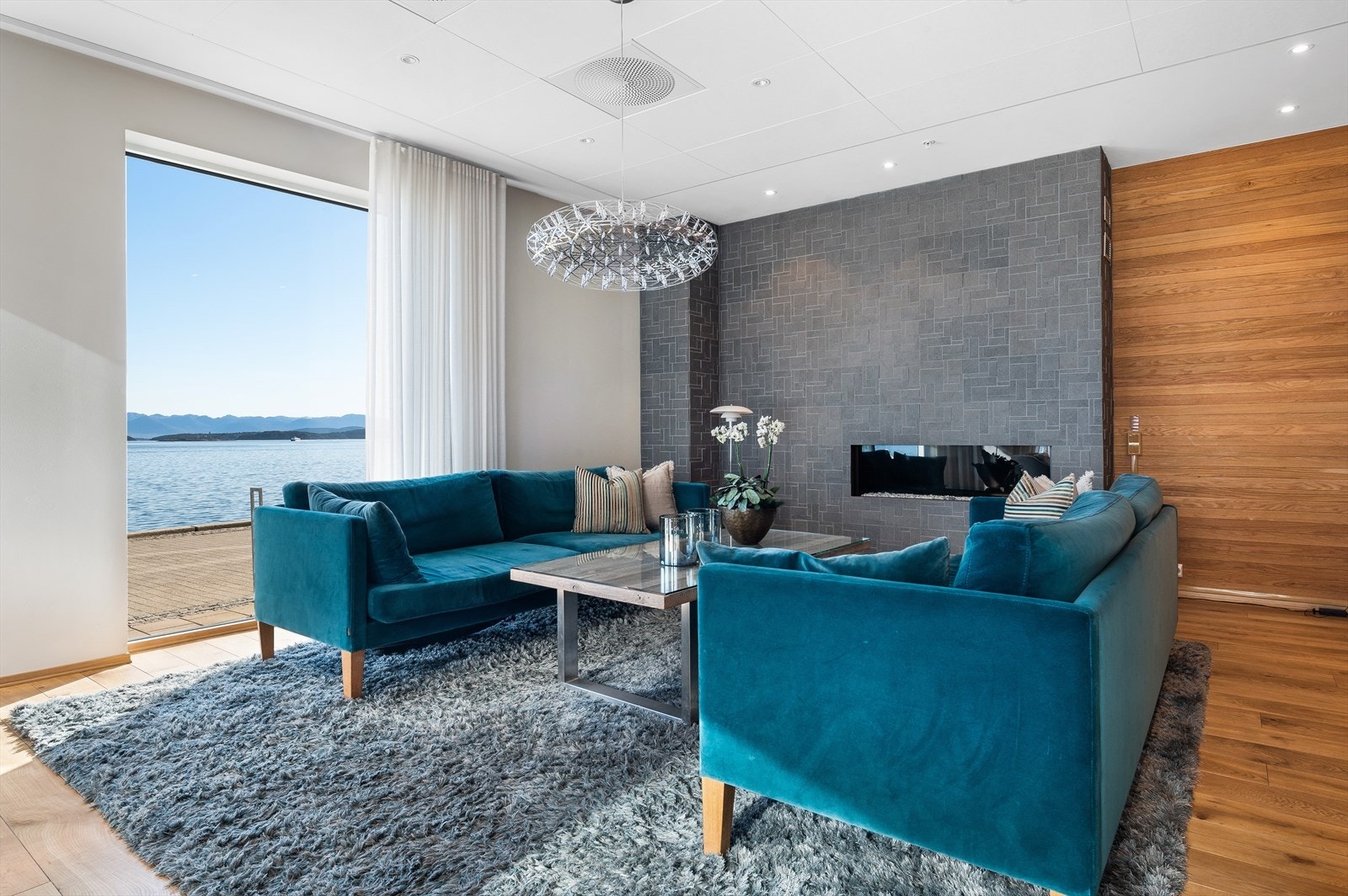 Lervig Brygge Pluss er en del av Selvaag Bolig sitt pluss konsept som blant annet innebærer at du får et ekstra service nivå på din bolig som du ellers får ved hoteller. Galleribilde