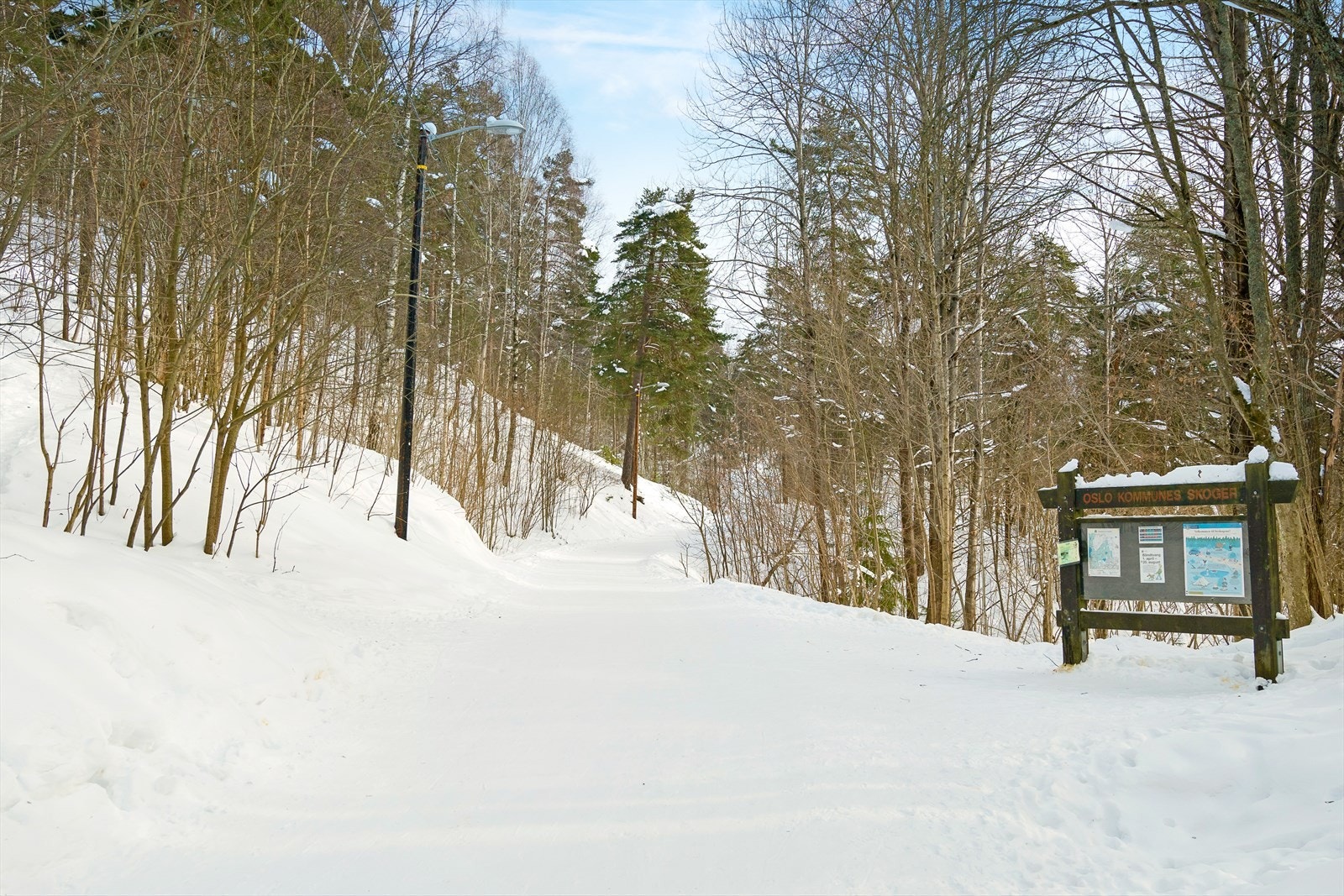 Vinterstid bor man praktisk talt med ski-in ski-out, hvor løypenettet starter like bak boligen Galleribilde