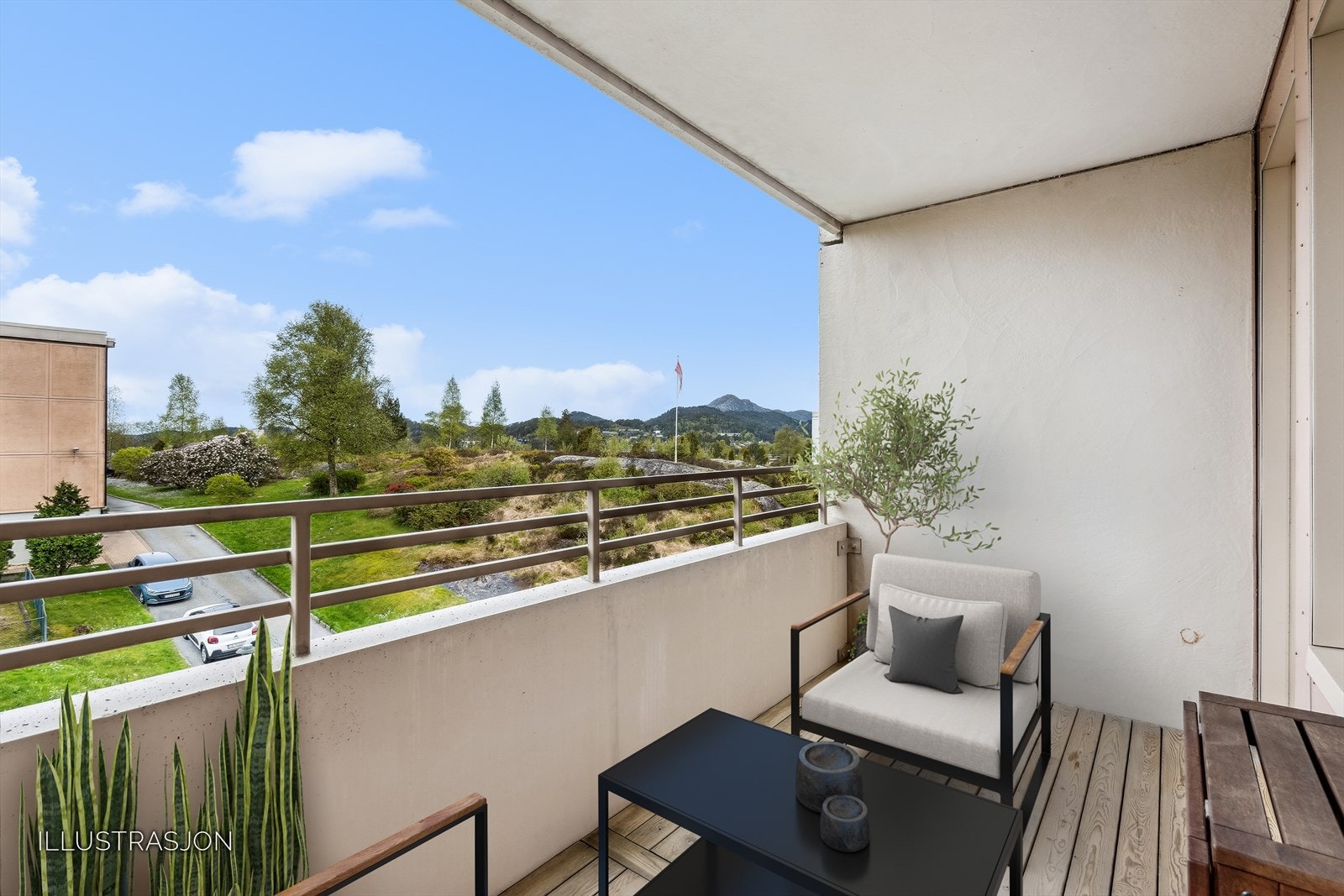 Utgang fra stue til balkongen på ca. 7 kvm. (Digitalt møblert) Galleribilde