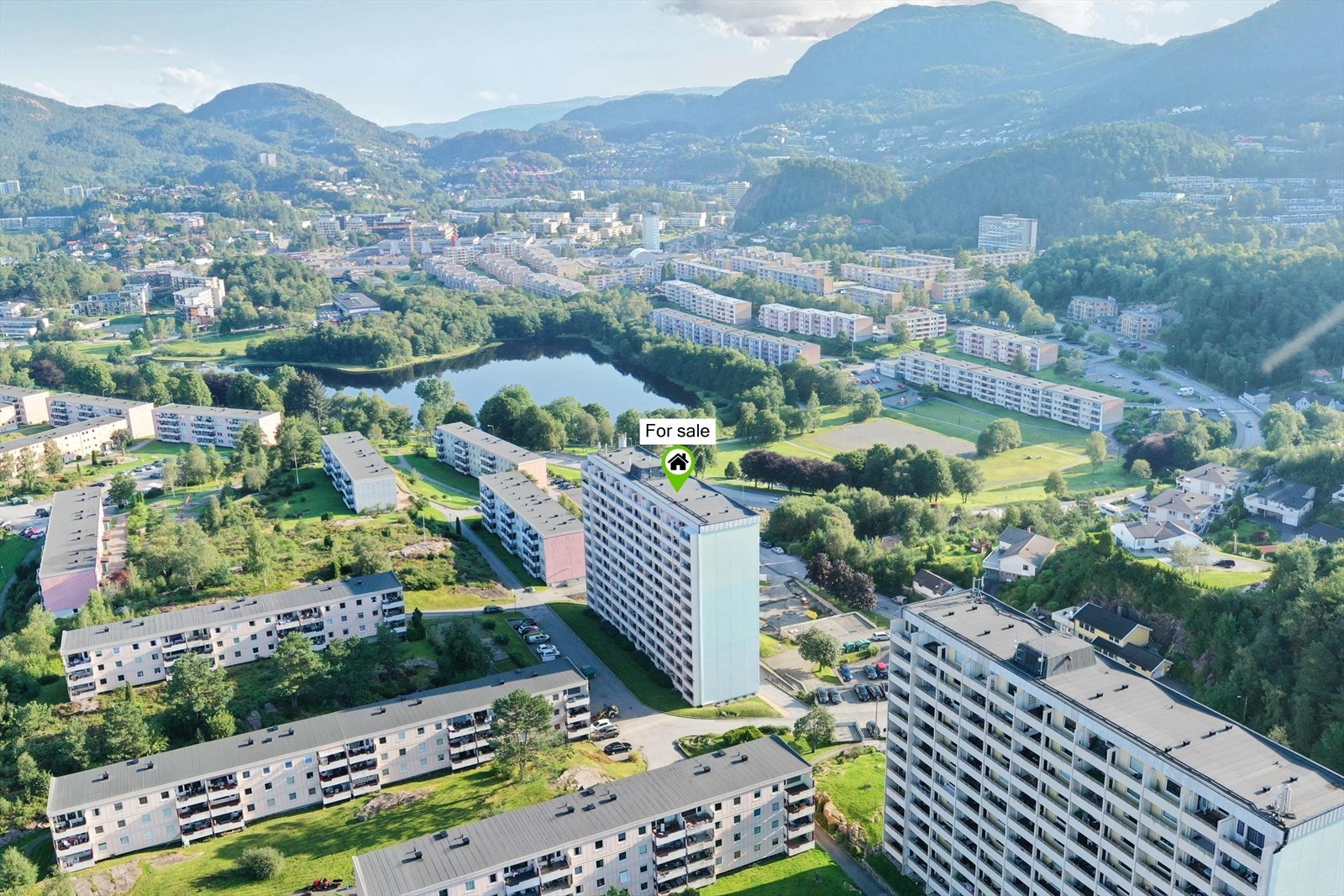 Smiberget borettslag og Ture Nermans vei 9 med strålende beliggenhet i Fyllingsdalen! Galleribilde