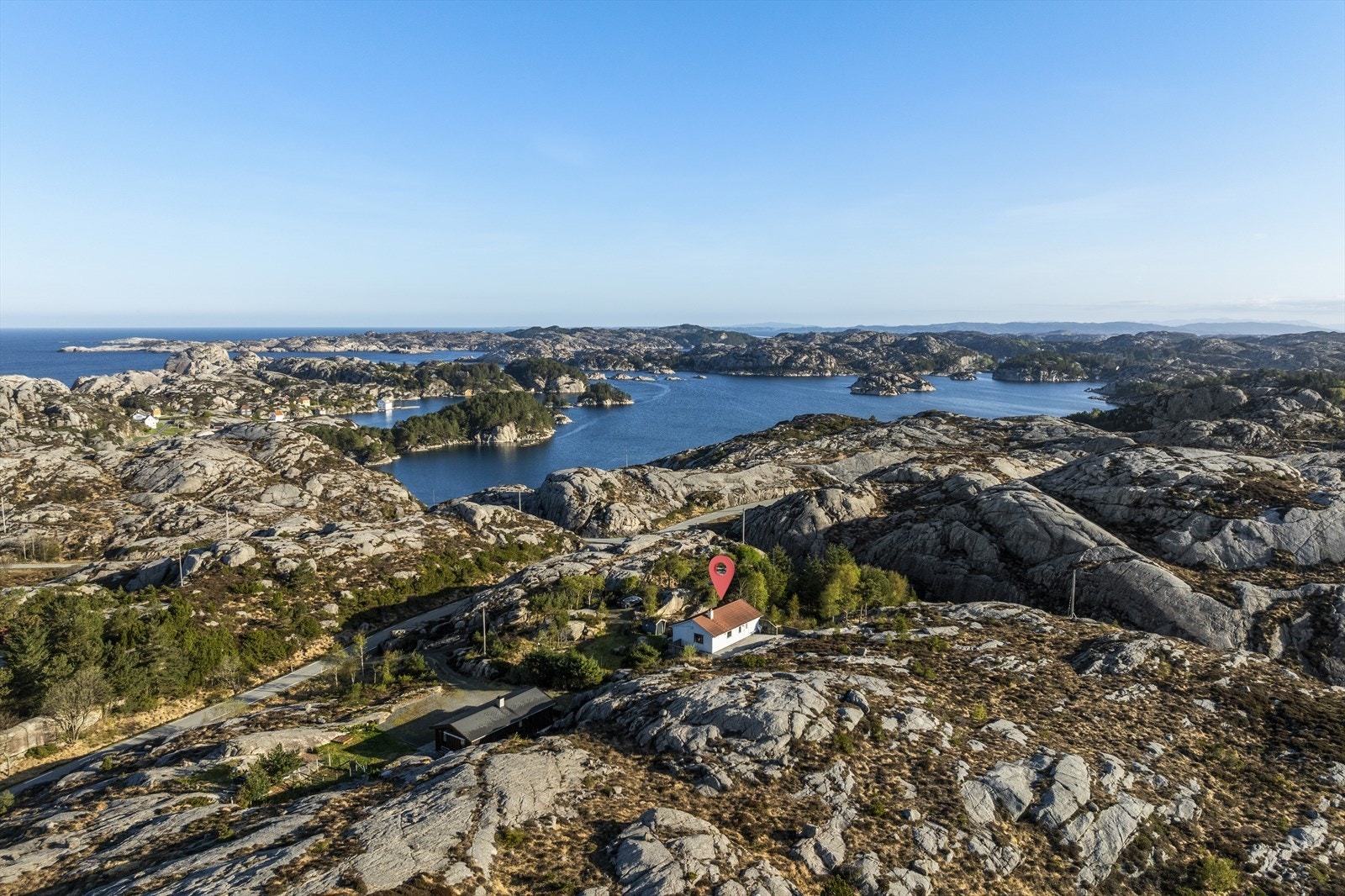 Velkommen til Katlavegen 126, presentert av Christoffer Haugeberg Våge Galleribilde