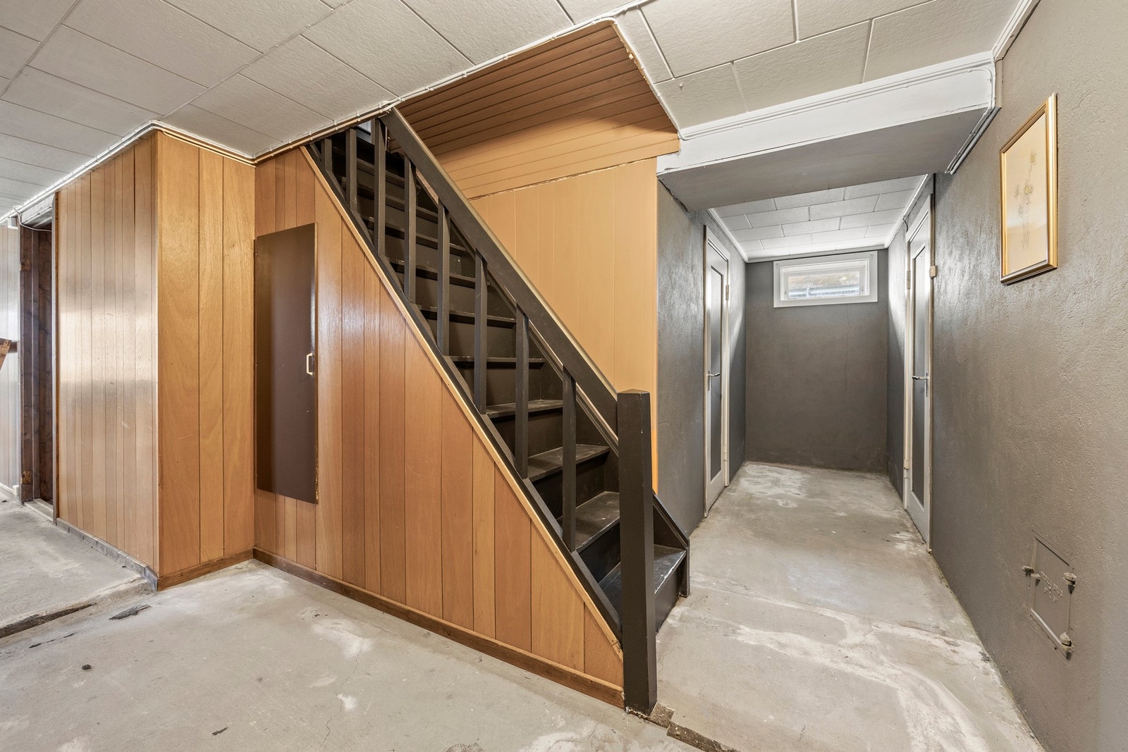 Trapp ned til kjeller. Galleribilde
